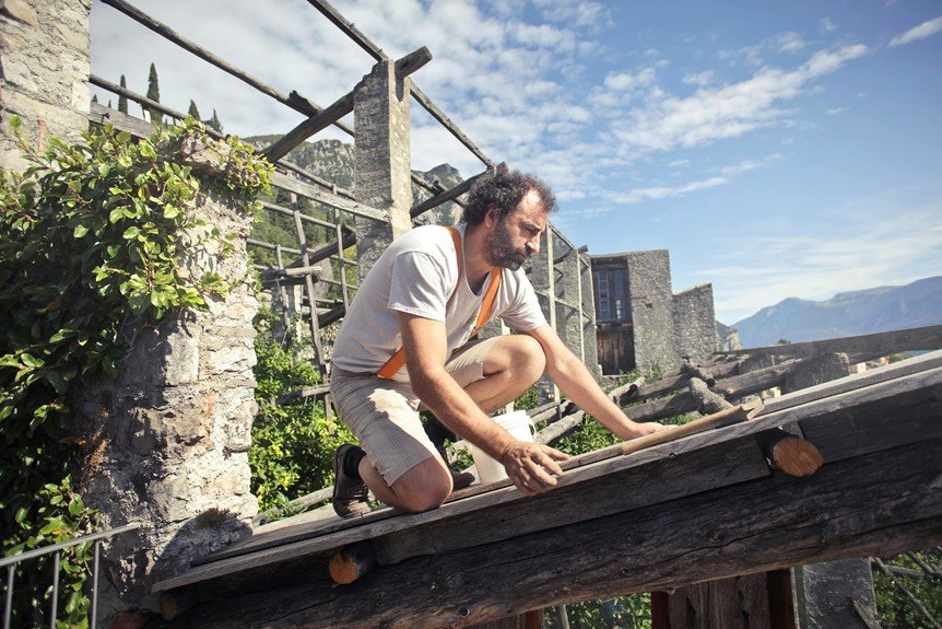 bowen street roof repair